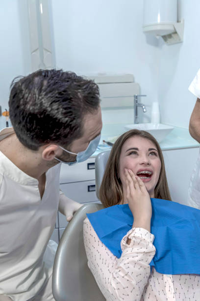 Best Emergency Treatment for Toothache in Brooklyn, IA